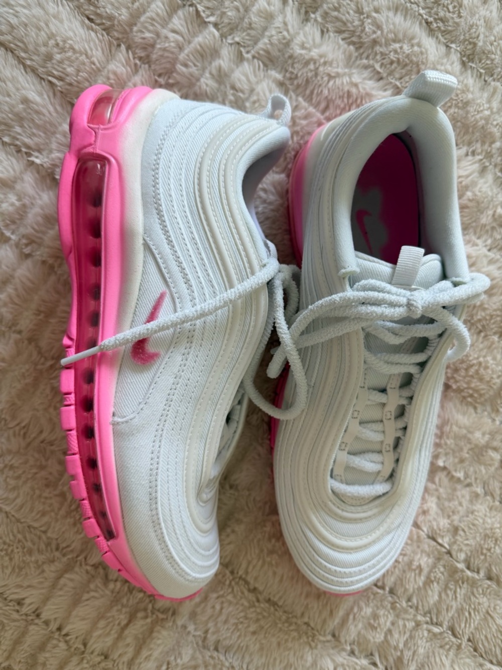 Nike White Sneakers with Pink Gradient Air Sole